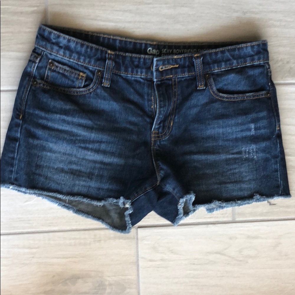 Gap sexy boyfriend shorts denim